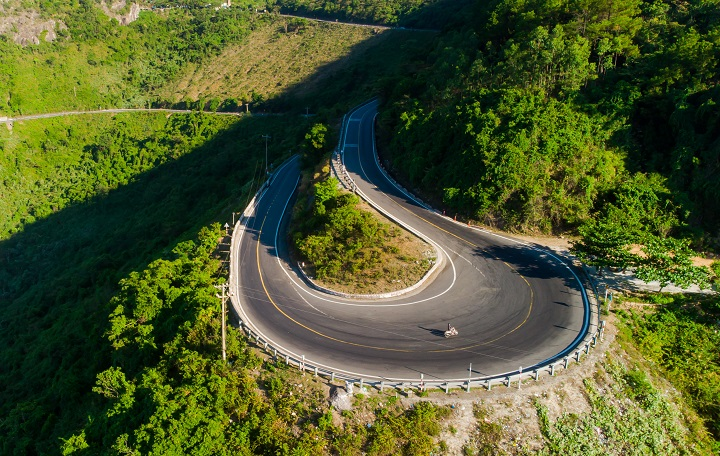 Cung đường Việt Nam – Những khúc cua tay áo đường đèo (17/06/2024)